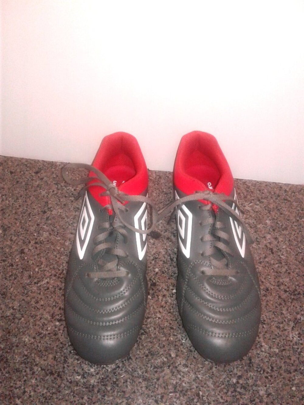 Umbro Mens Classico Xi Fg Soccer Cleat